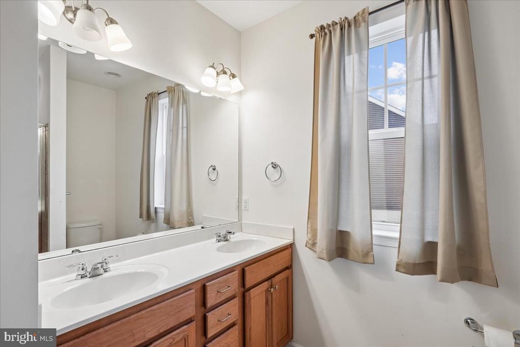 127 Carriage Dr.