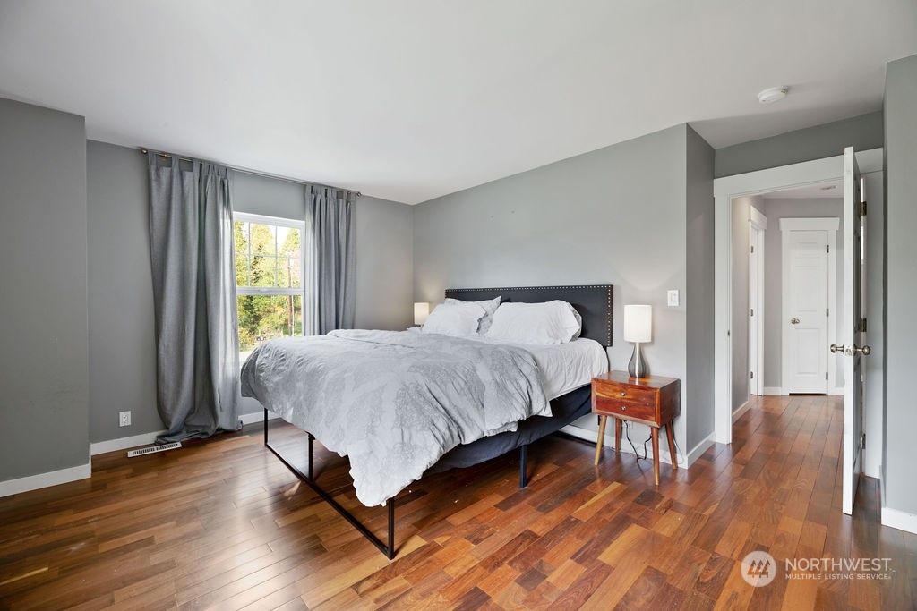 2229 36th Street SE