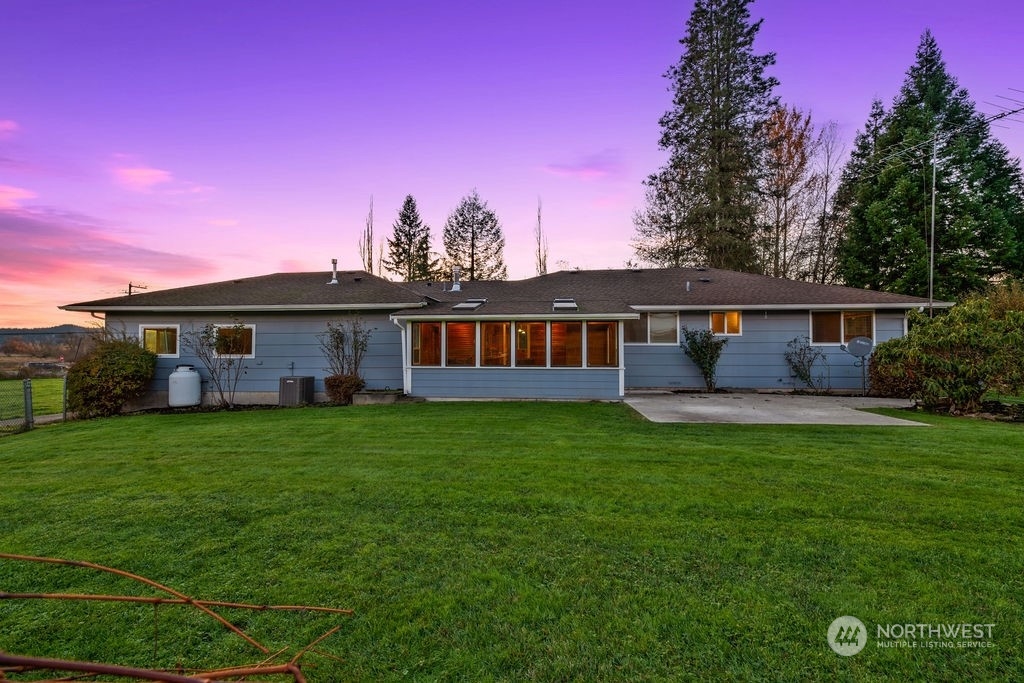 16303 Roosevelt Road