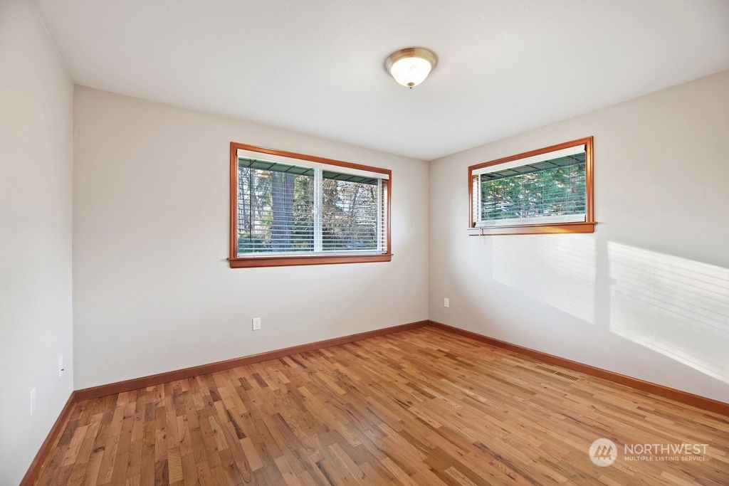 16303 Roosevelt Road