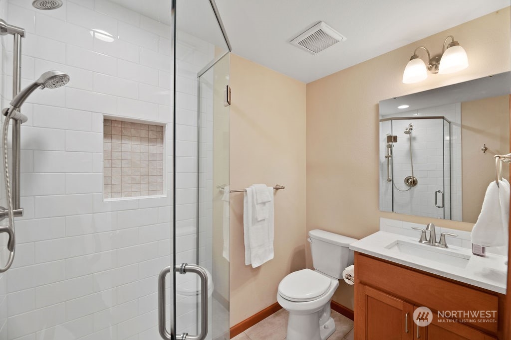 16303 Roosevelt Road