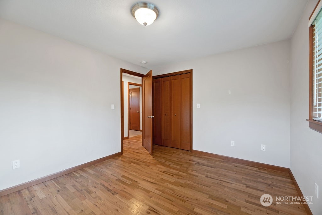 16303 Roosevelt Road