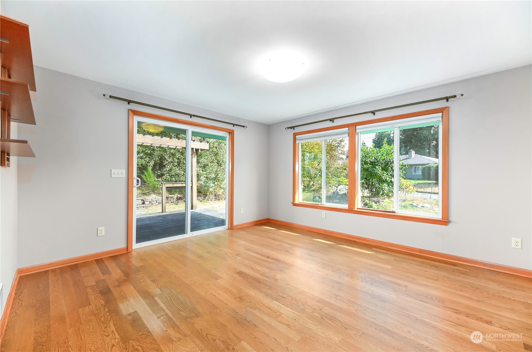 5117 W View Drive