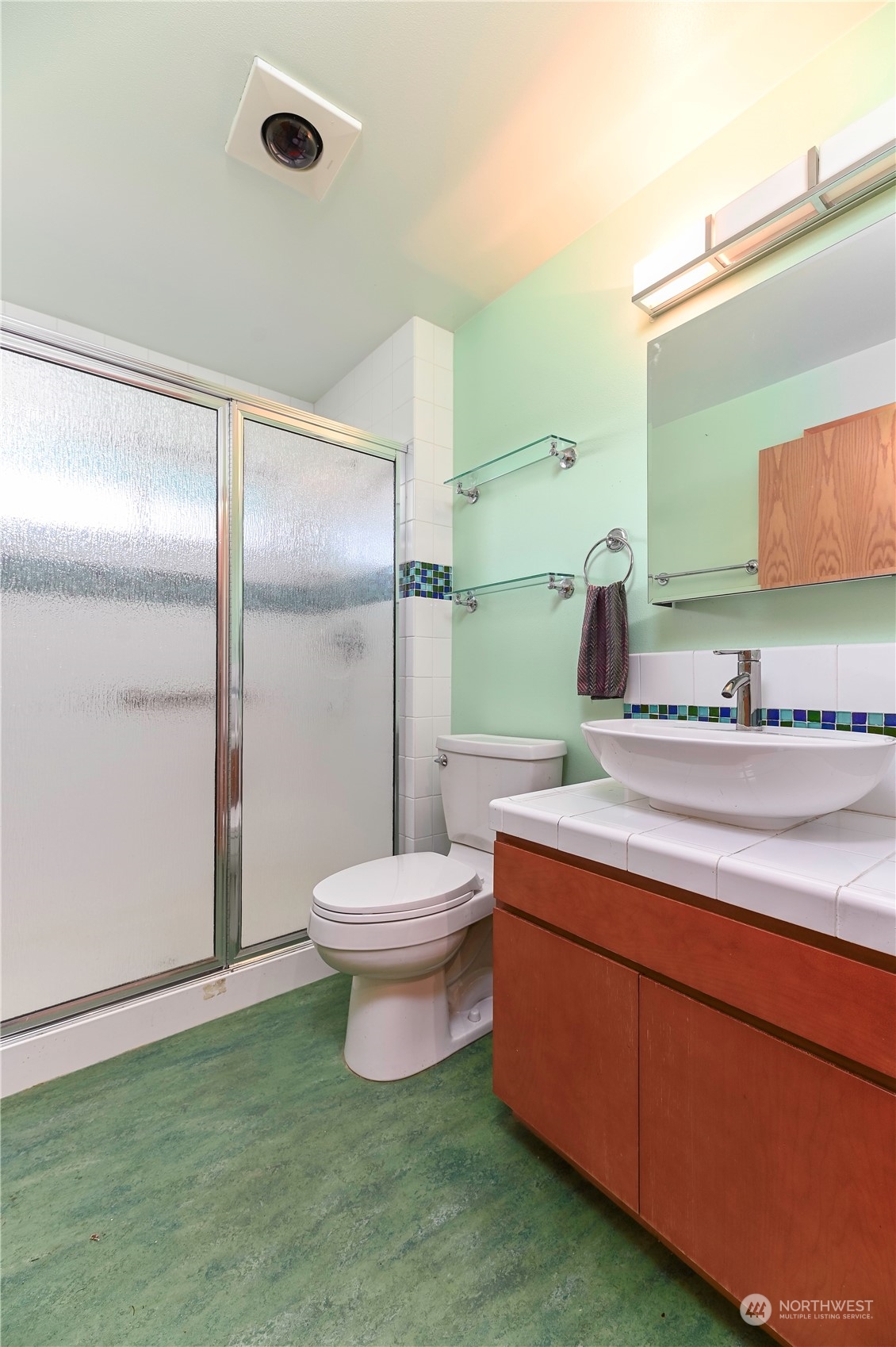 5117 W View Drive