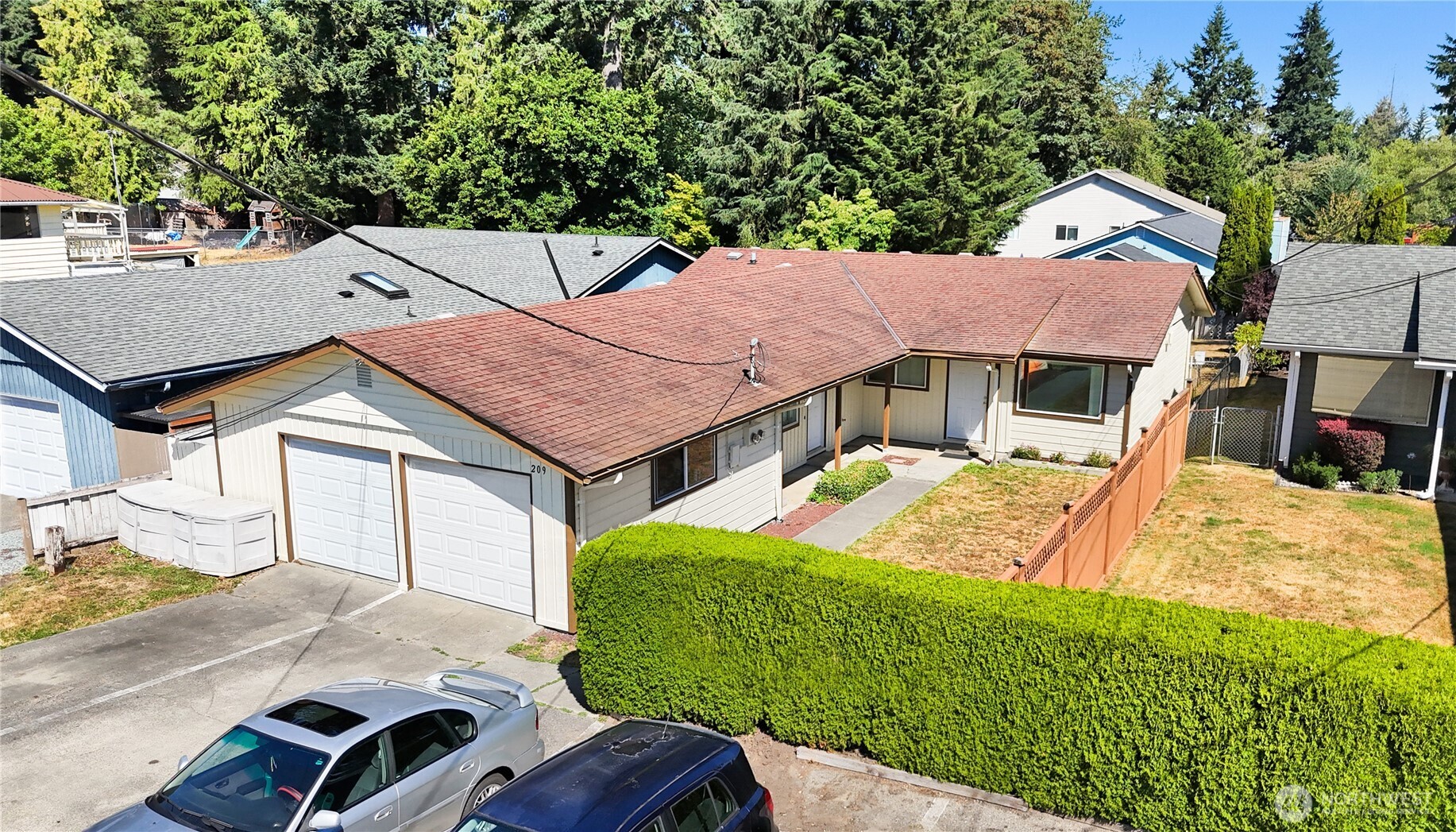 209 76th Street SE