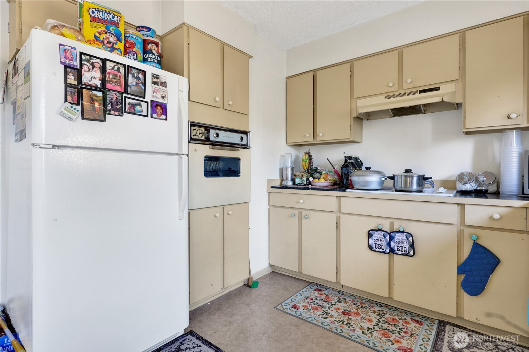 209 76th Street SE
