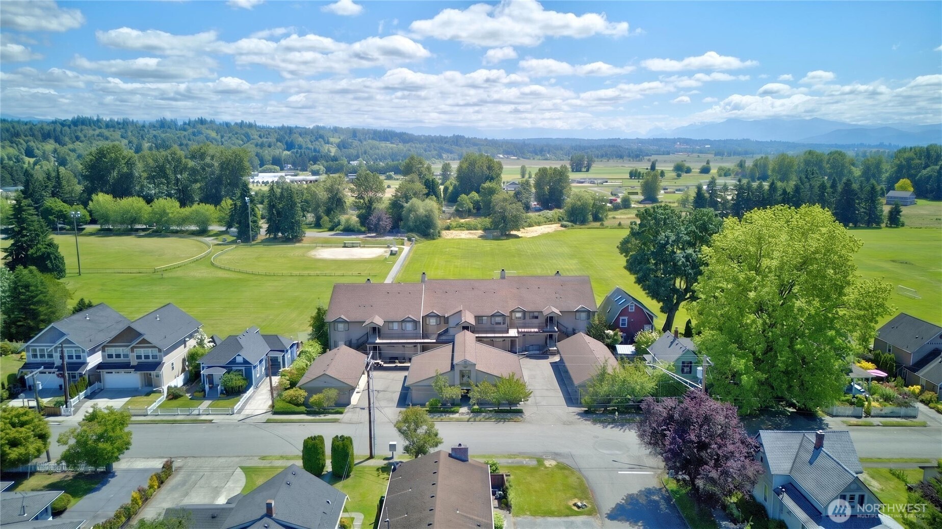 101 Pine Avenue Unit: 103