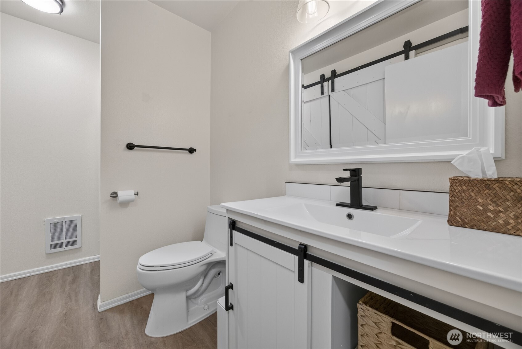 101 Pine Avenue Unit: 103