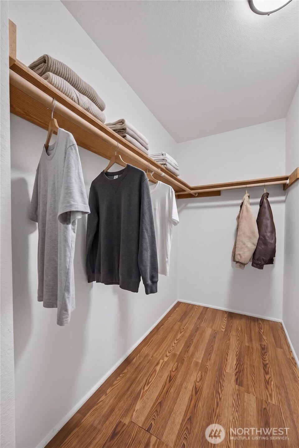 101 Pine Avenue Unit: 103