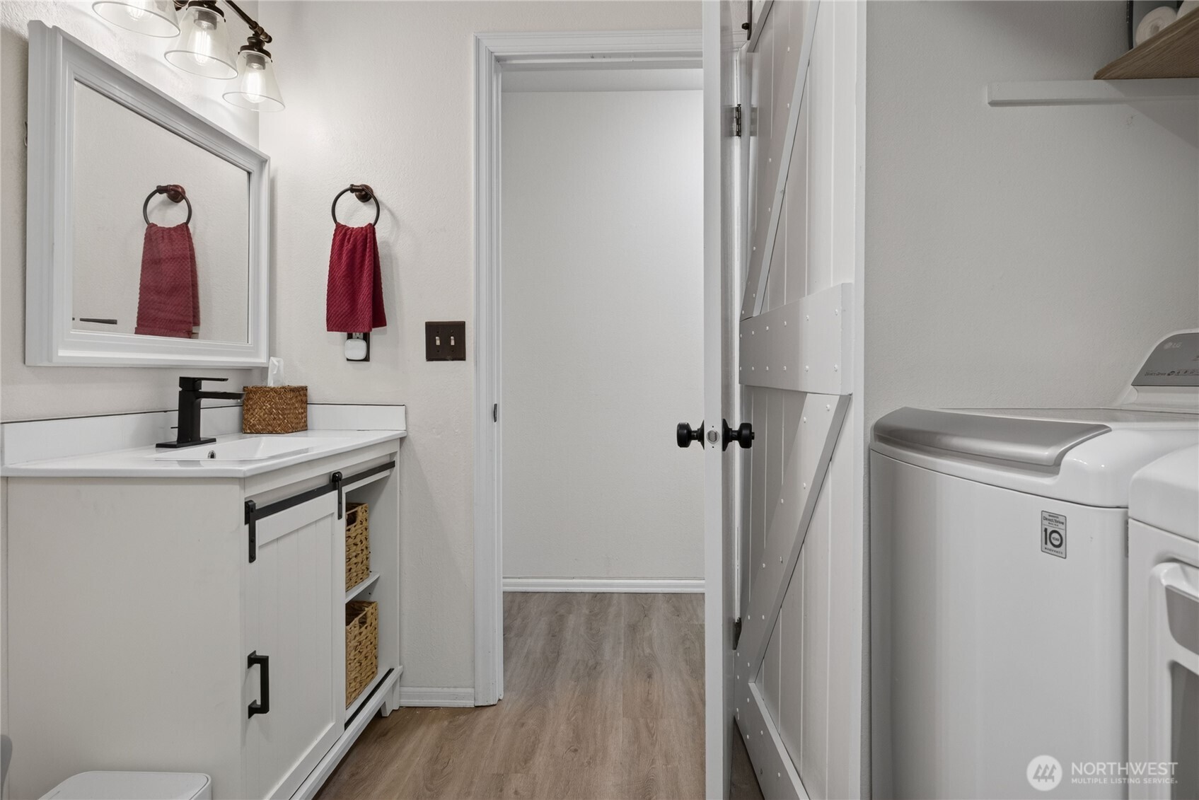 101 Pine Avenue Unit: 103