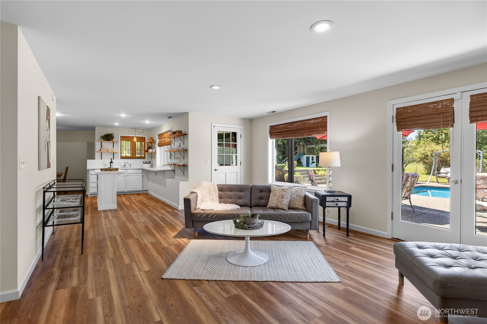 5822 Northridge Drive