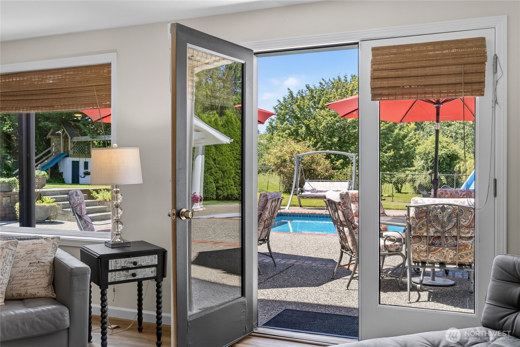 5822 Northridge Drive
