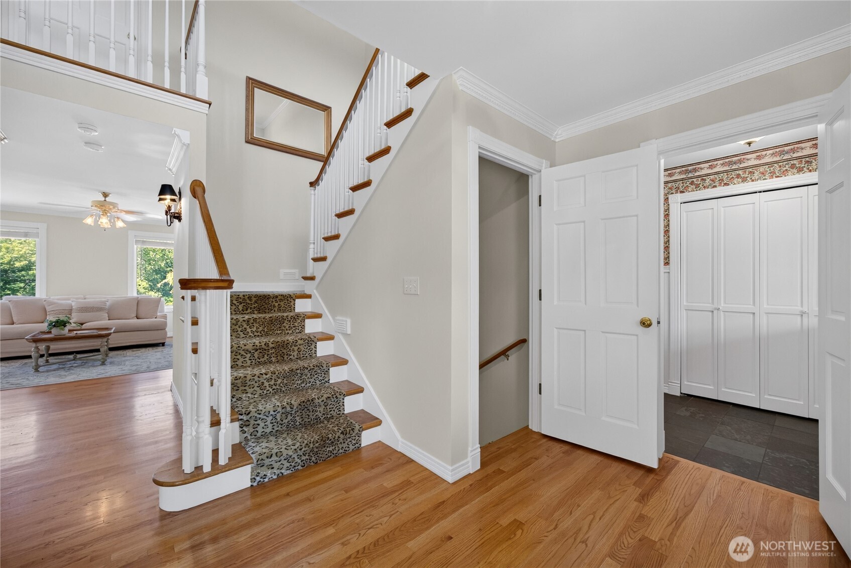 5822 Northridge Drive