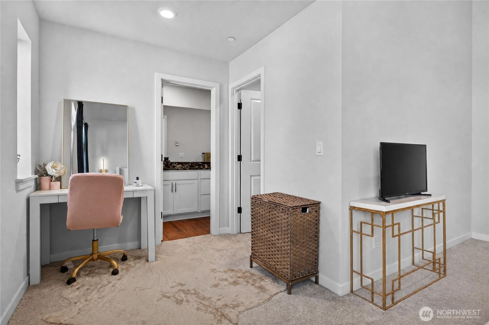 8609 Soper Hill Road Unit: F142