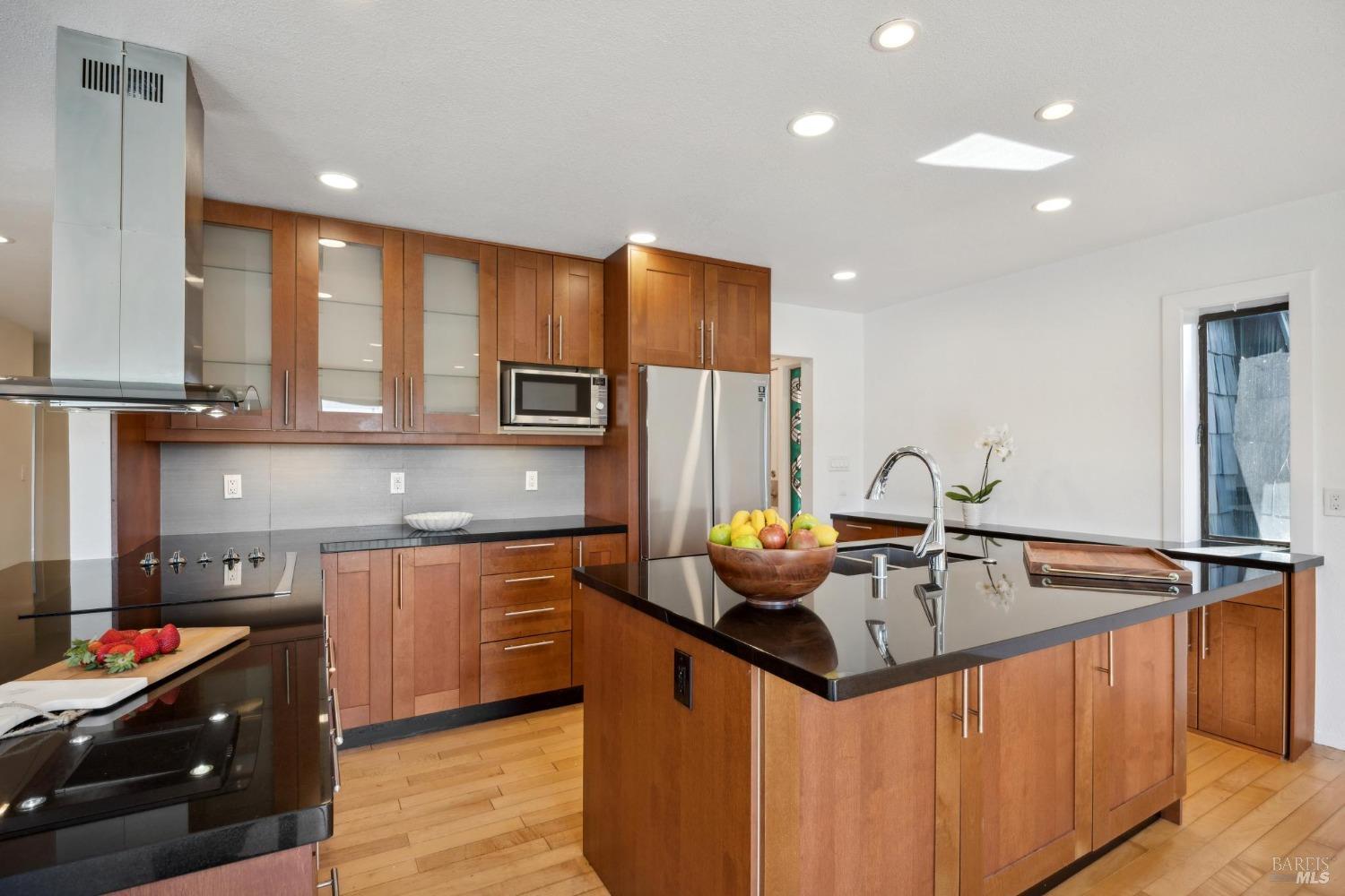 8 Greenwood Cove Drive Unit: #B