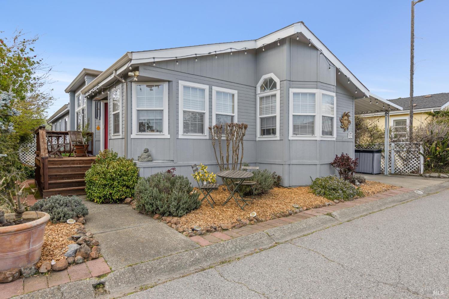 37 Yosemite Road