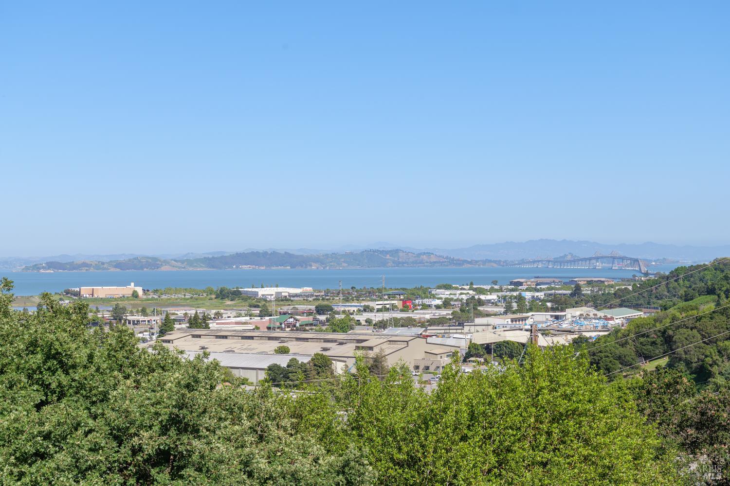 132 Tiburon Boulevard