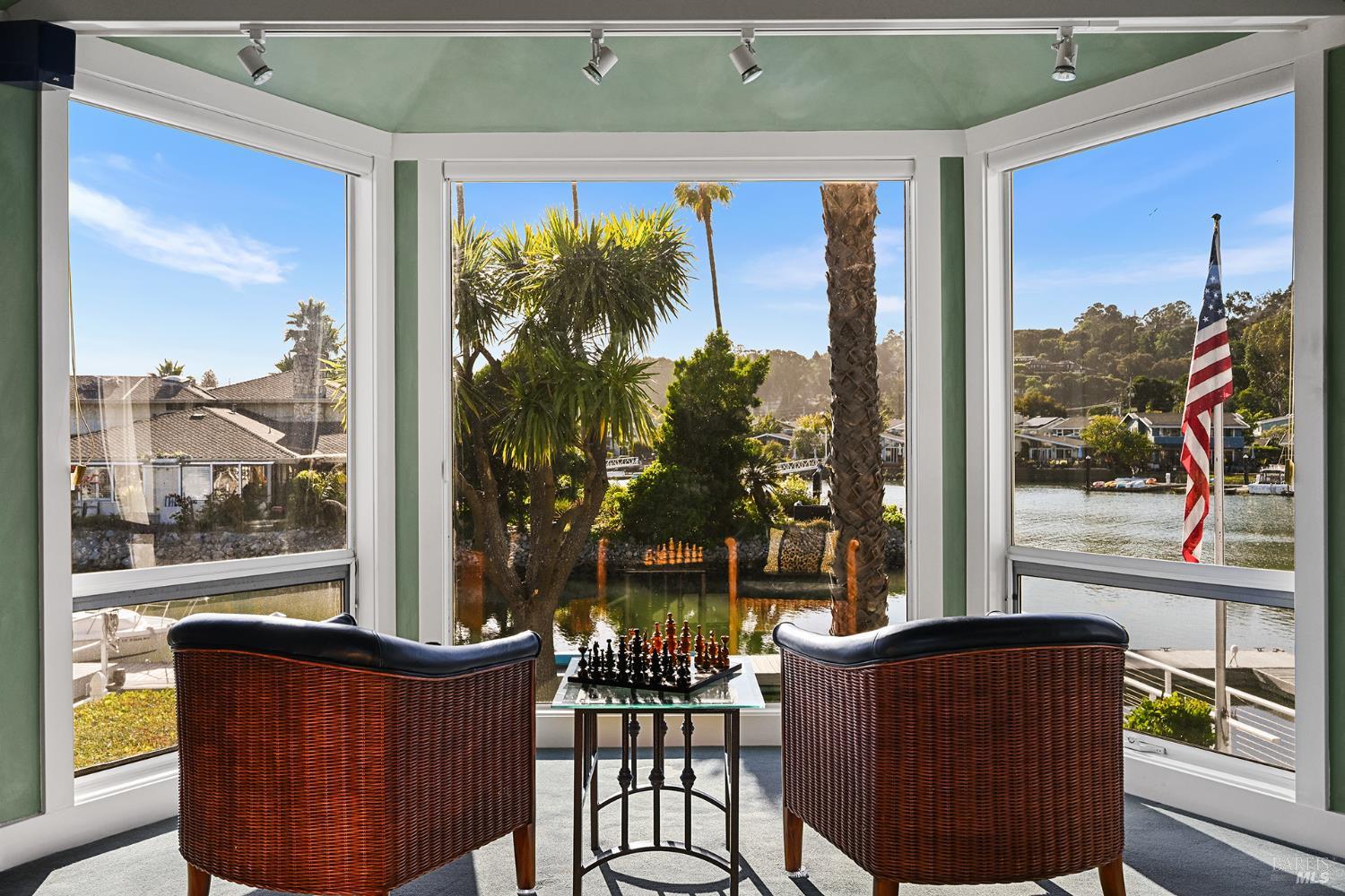 15 Sorrento Way