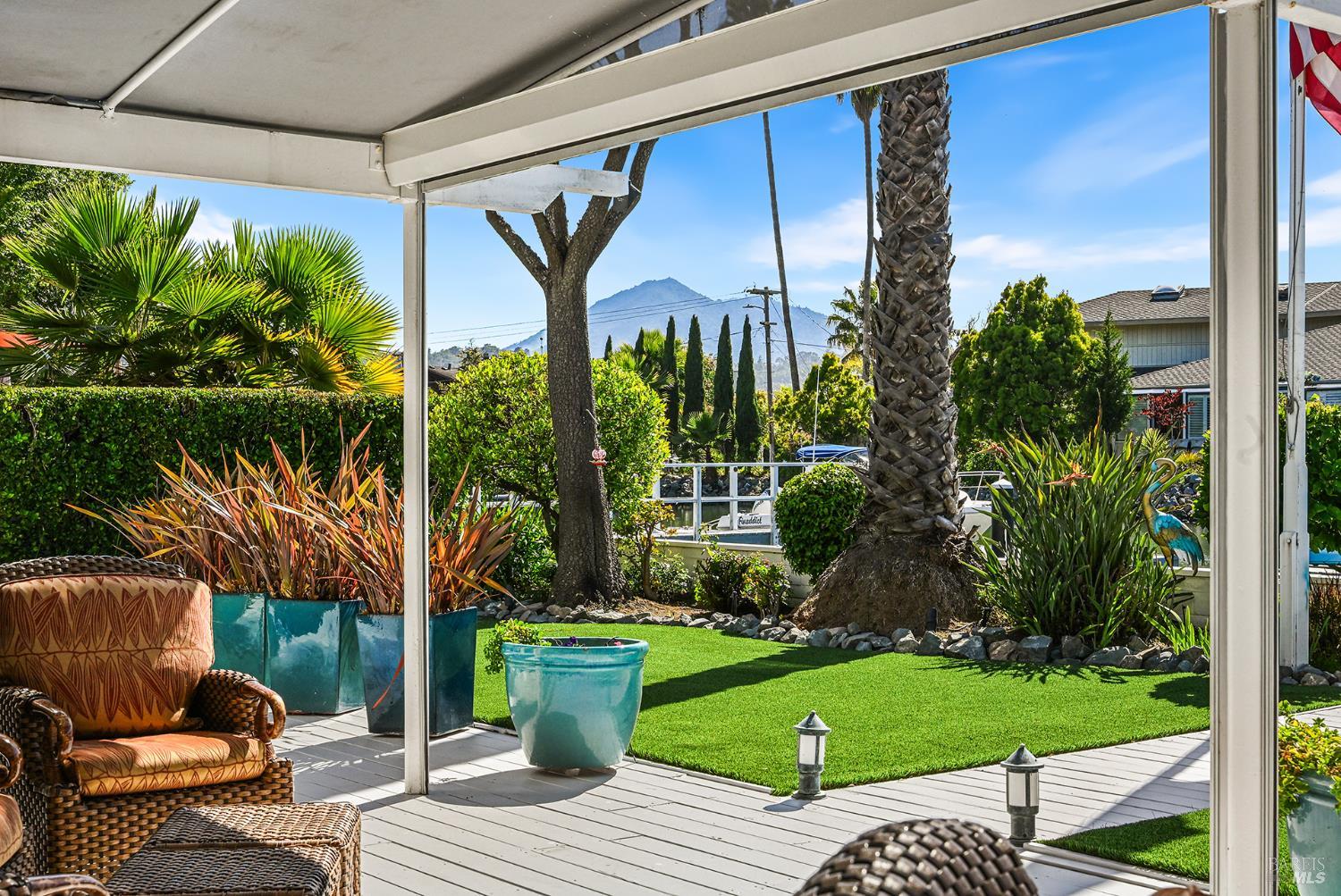 15 Sorrento Way