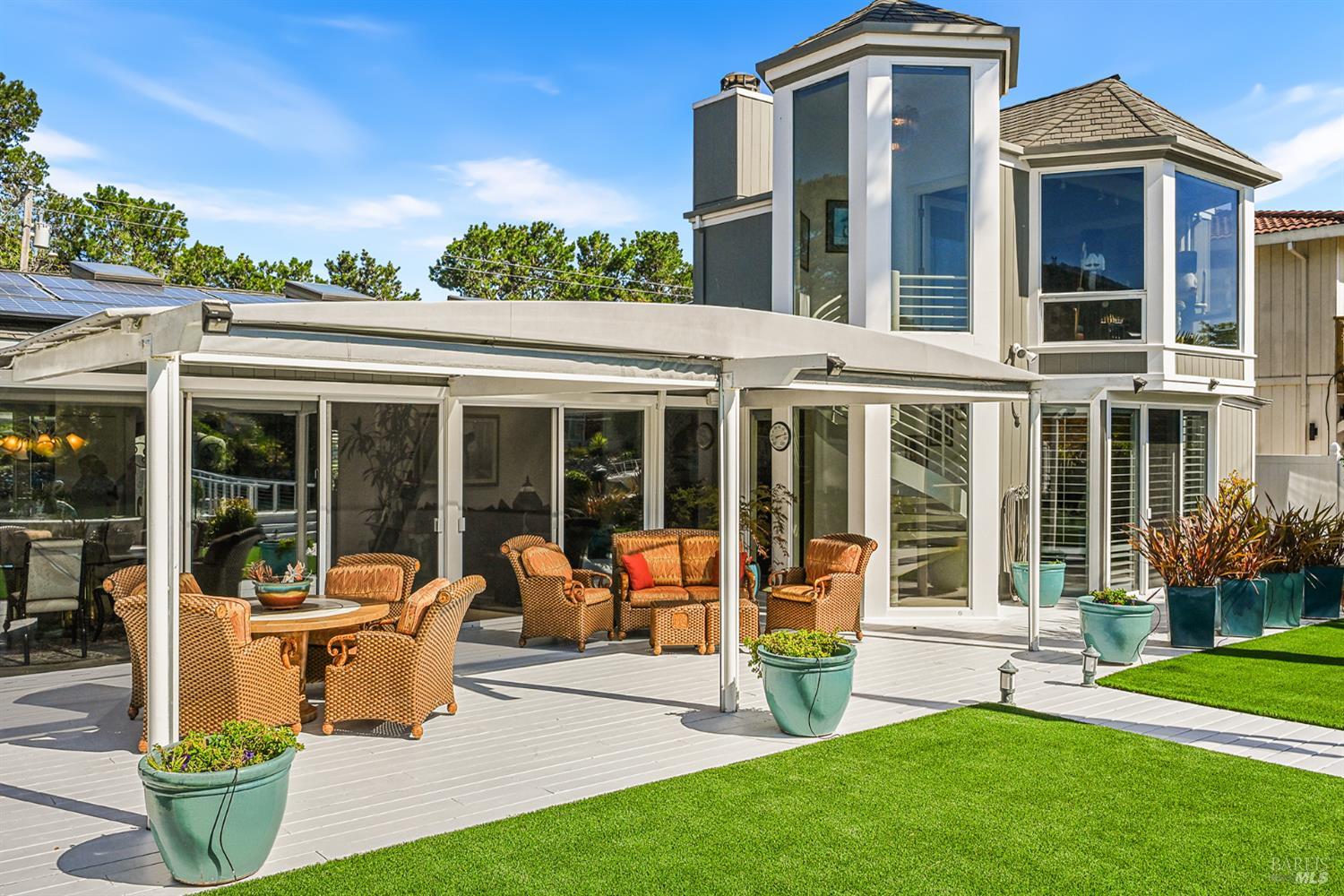 15 Sorrento Way