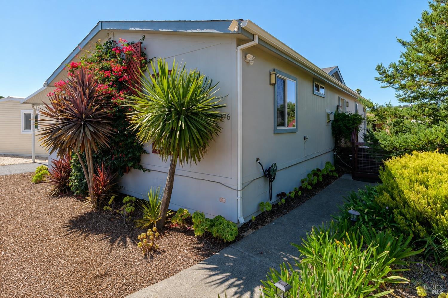 376 Glacier Way