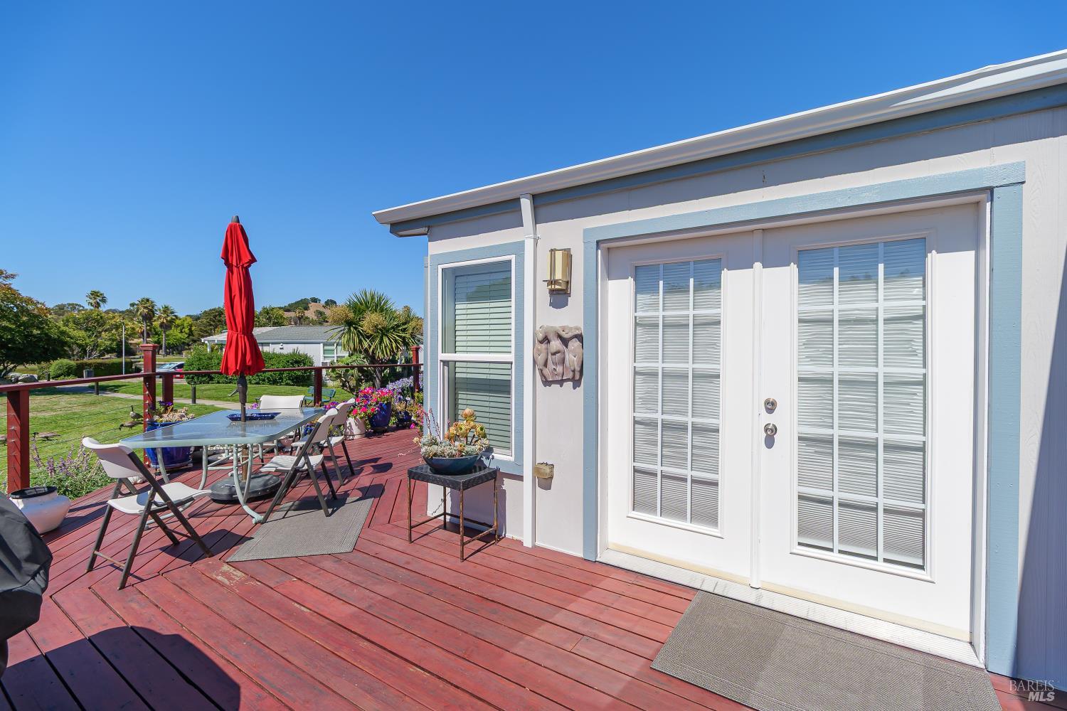 376 Glacier Way