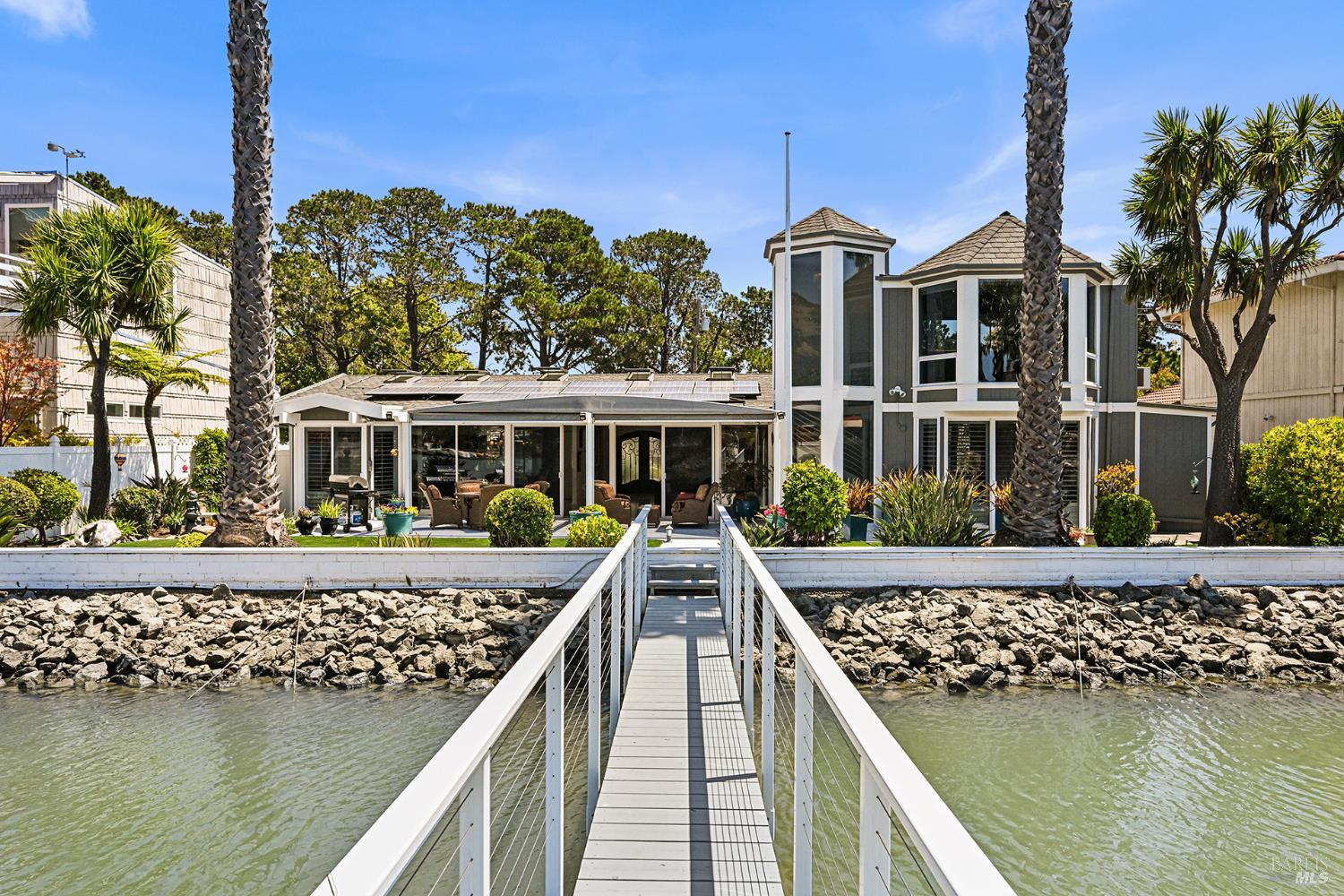 15 Sorrento Way