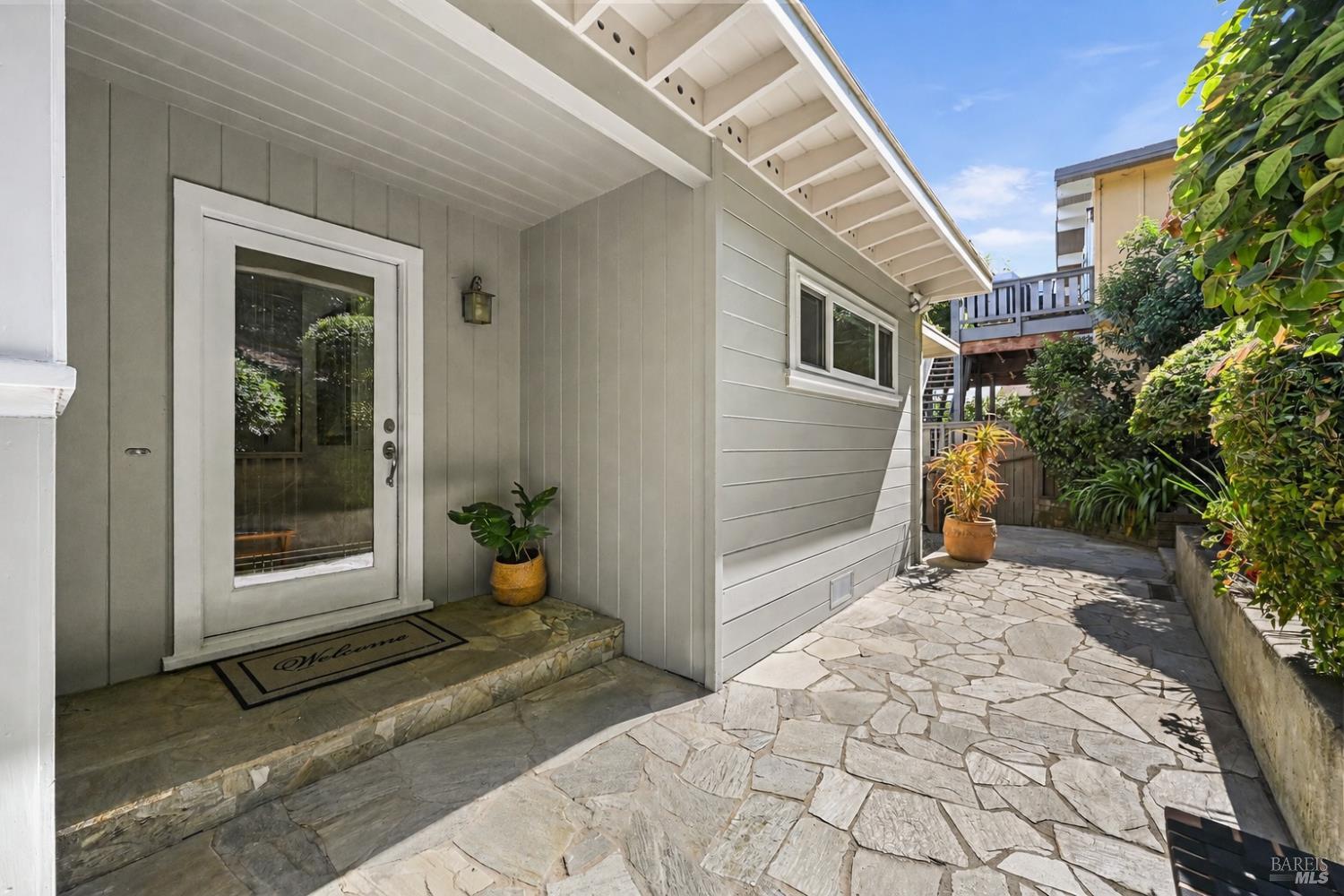 56 Martens Boulevard