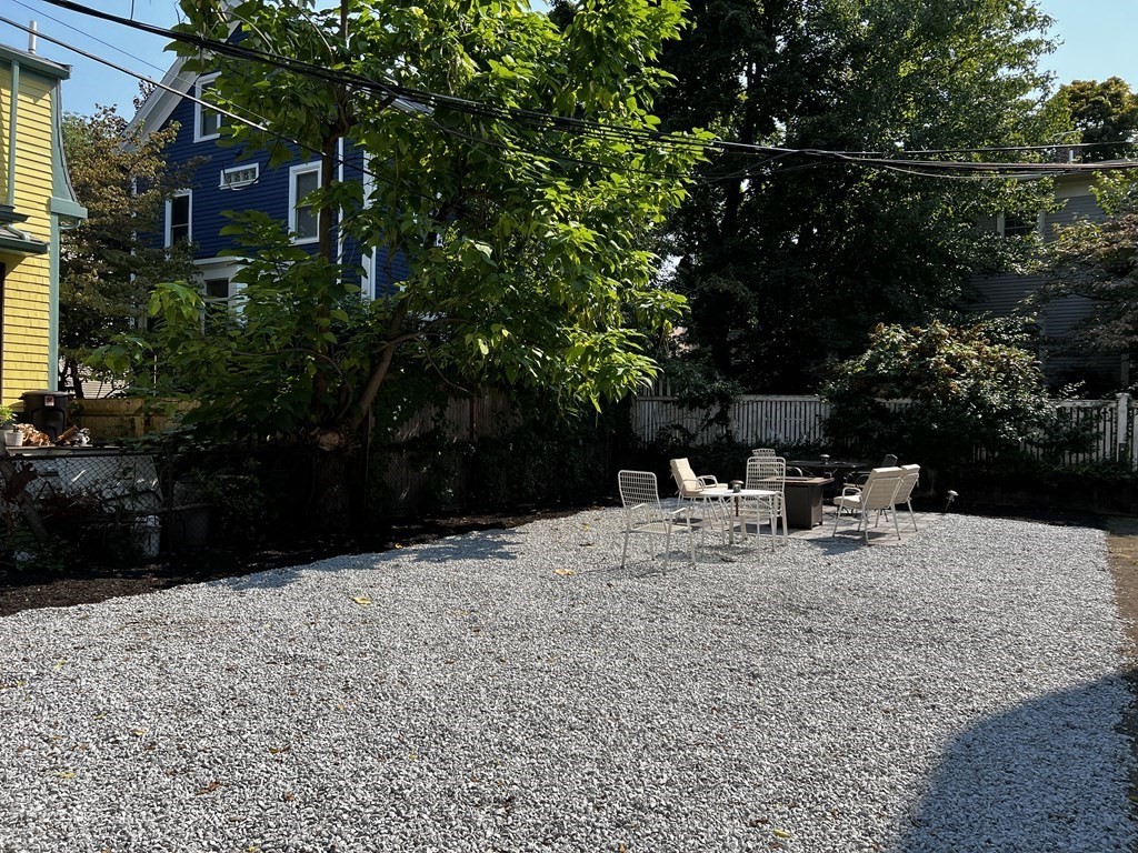 102 Trowbridge Street # 3R