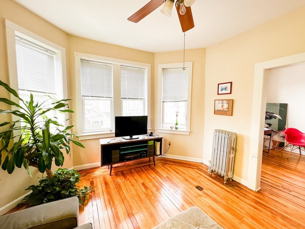 102 Trowbridge Street # 3R