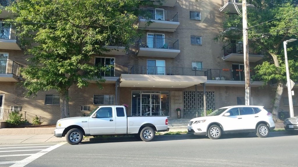 121 Tremont St # 315