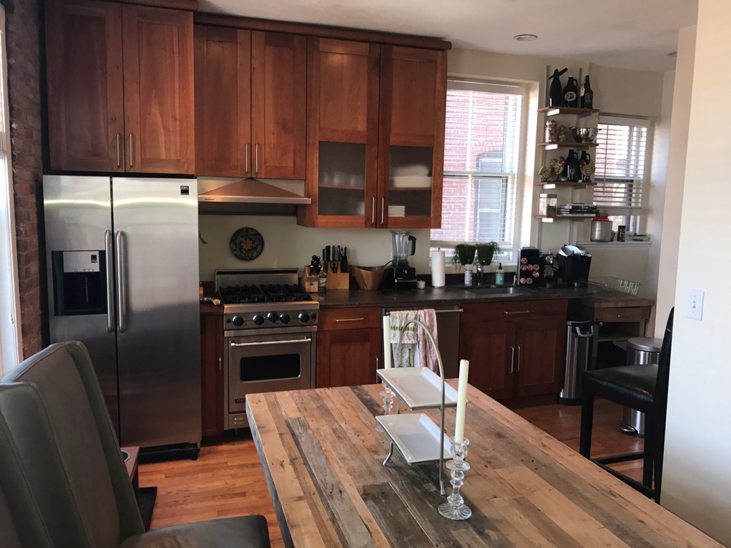 295 Commonwealth # 4C