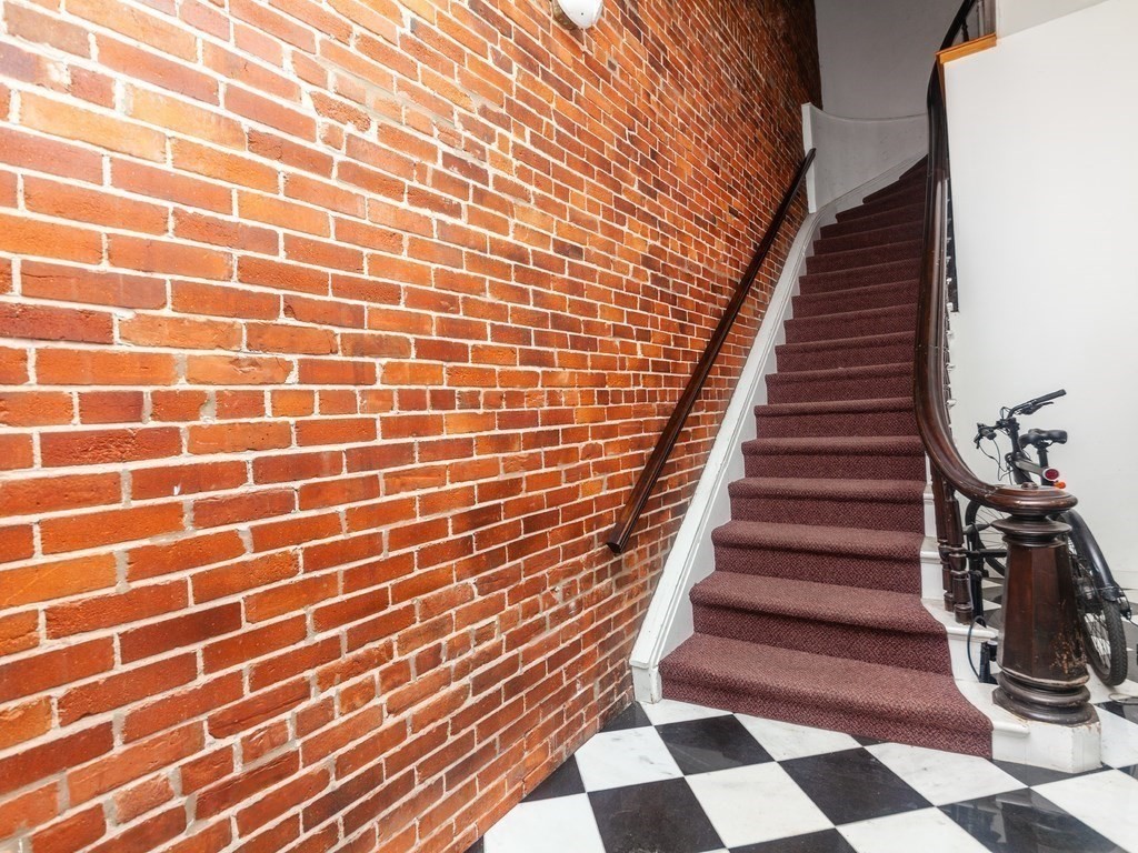 1662 Washington St. # 3