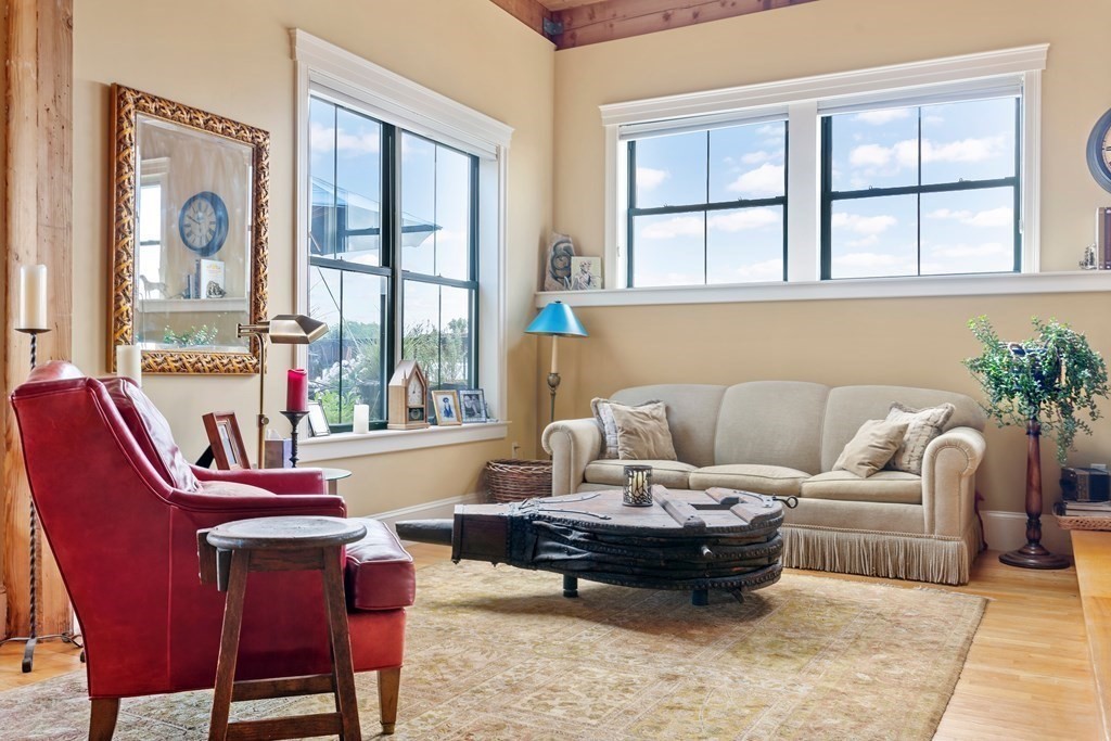 881 East First # 502