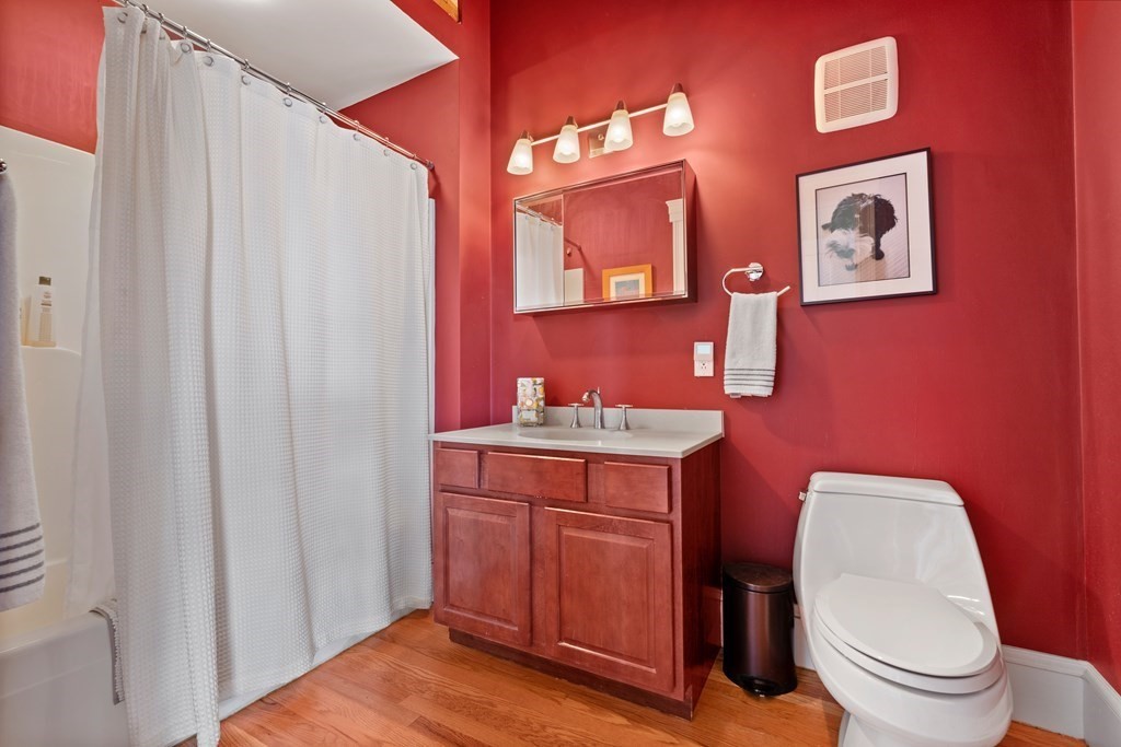 881 East First # 502