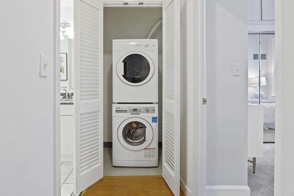 416 Marlborough St # 203