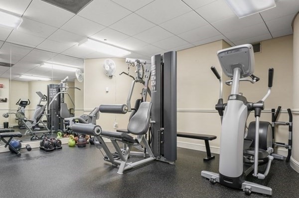 416 Marlborough St # 203