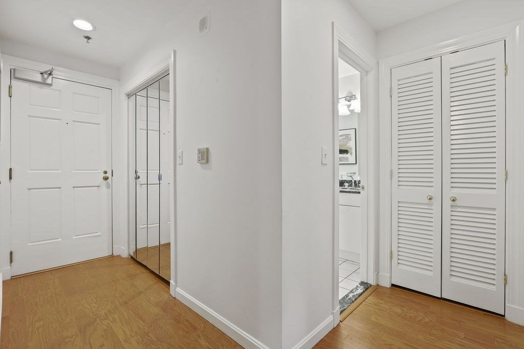 416 Marlborough St # 203