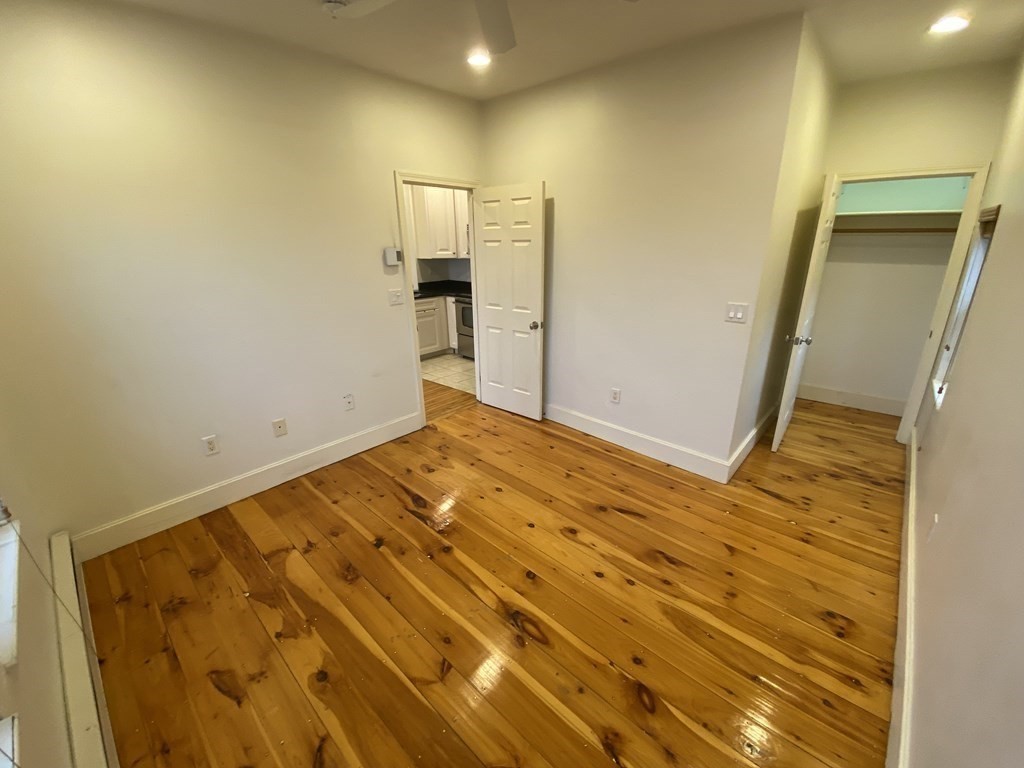 1 Centre St. Terrace # 12A