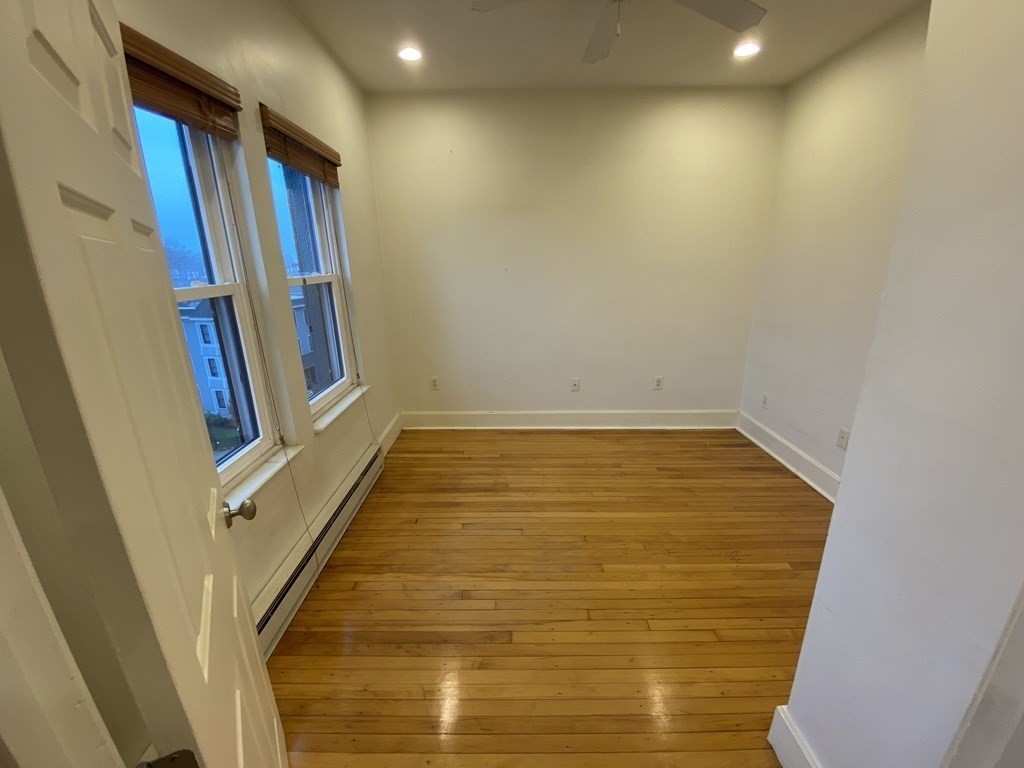 1 Centre St. Terrace # 12A