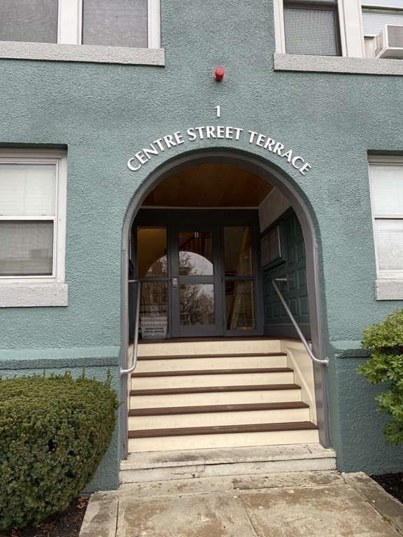 1 Centre St. Terrace # 12A