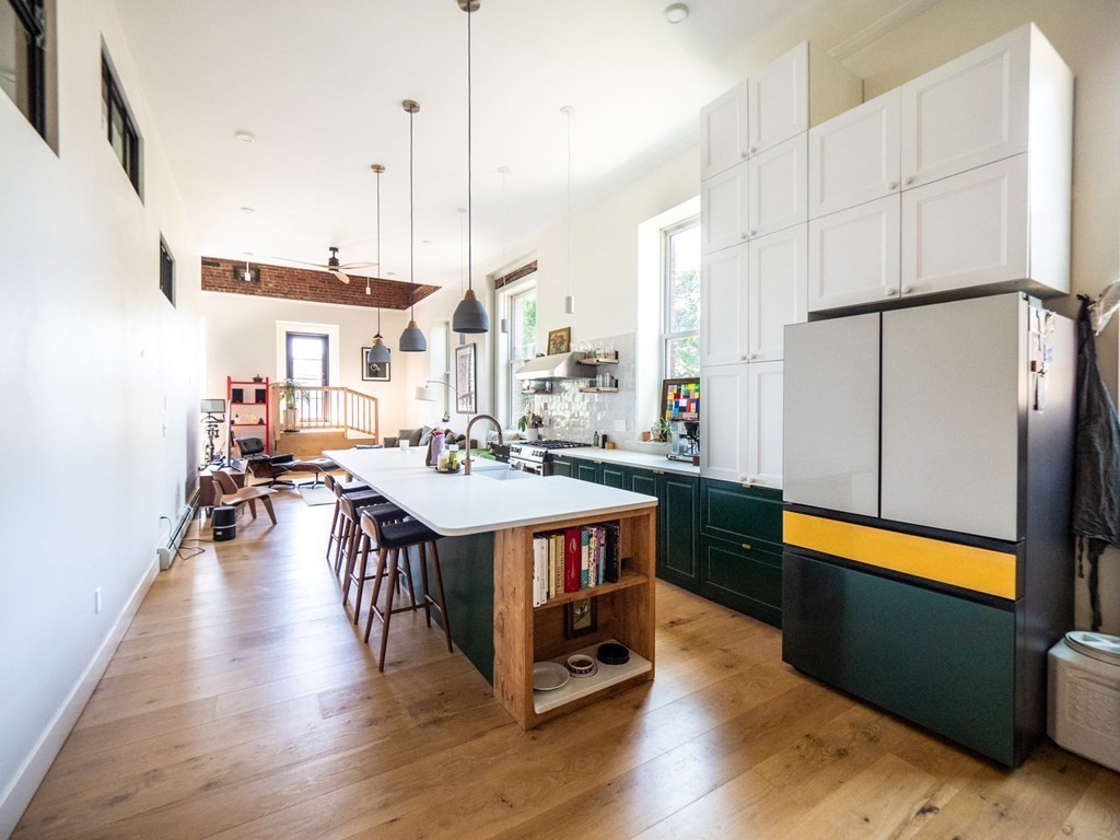 35 Saratoga Street # 3