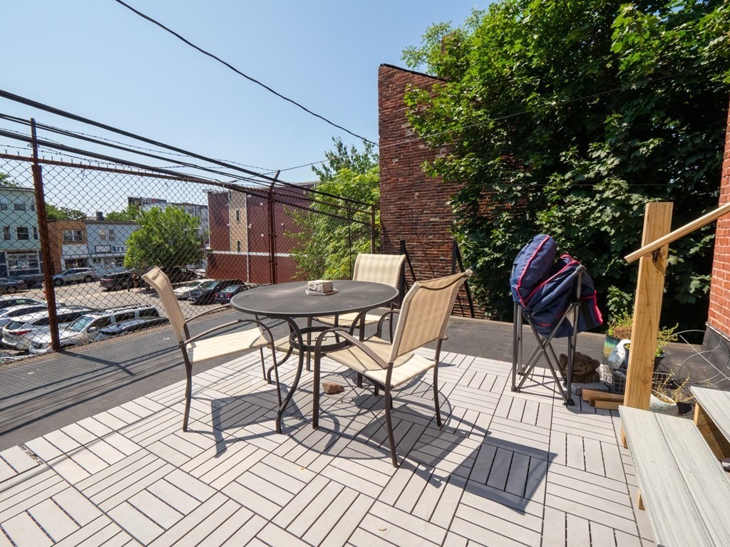 35 Saratoga Street # 3