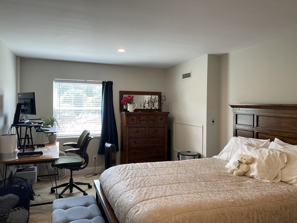 1600 Beacon Street # 810