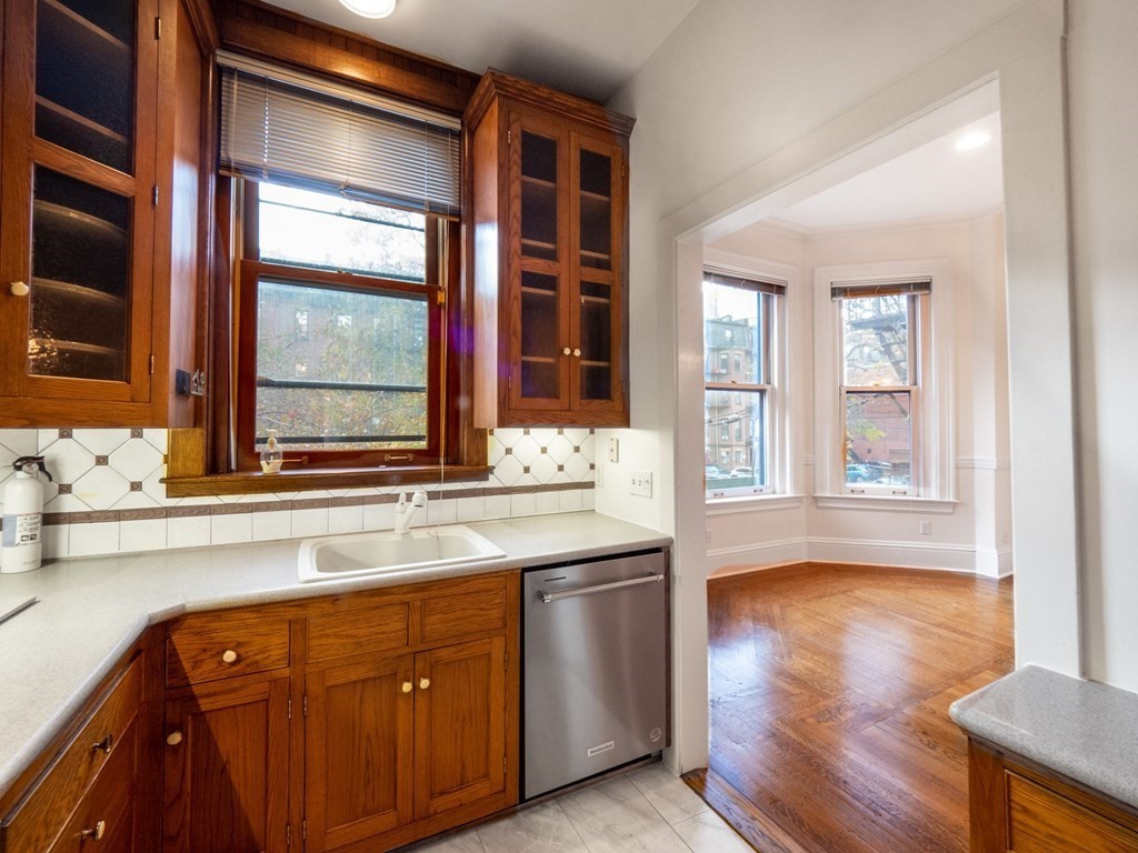 218 Commonwealth Avenue # 2