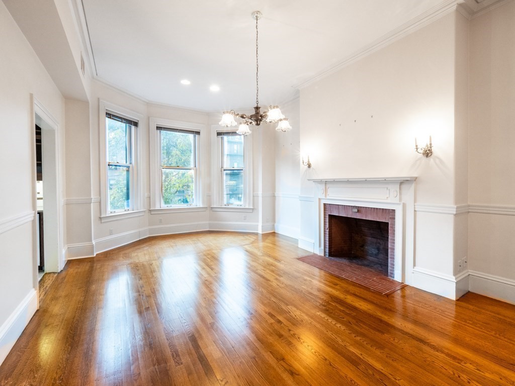 218 Commonwealth Avenue # 2