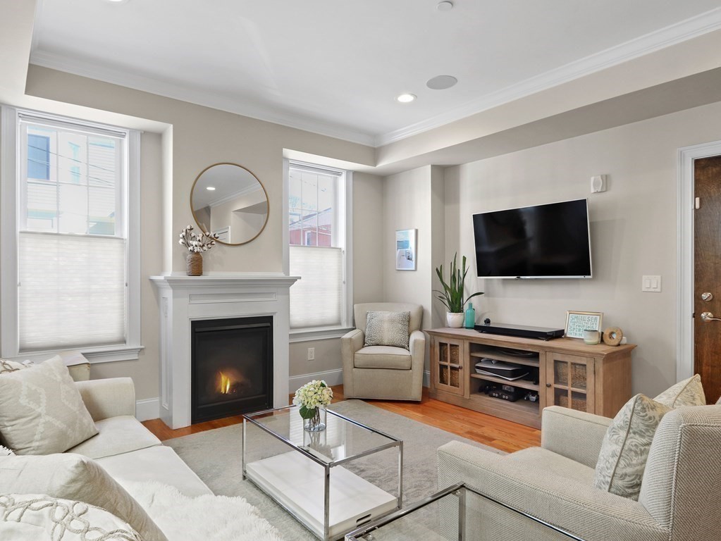 37 Mercer Street # 2