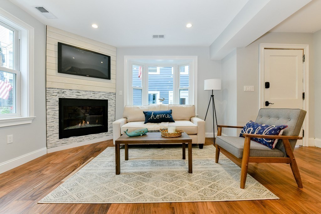 5 Lexington Avenue # 1