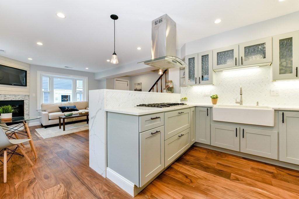 5 Lexington Avenue # 1