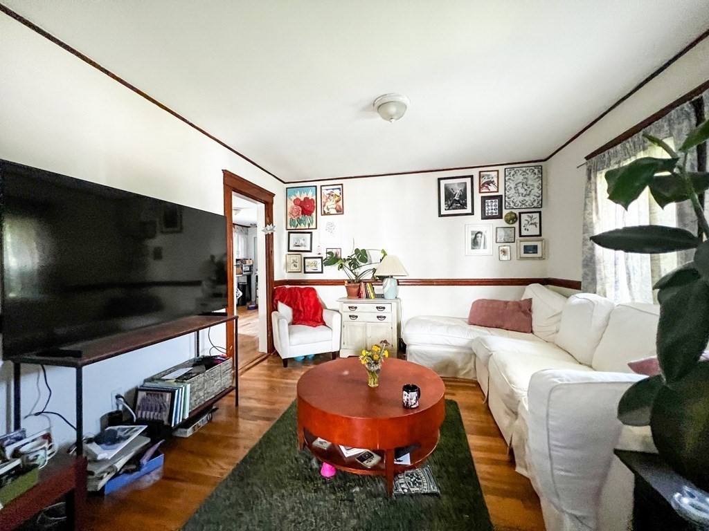 3 Goldsmith Avenue # 3